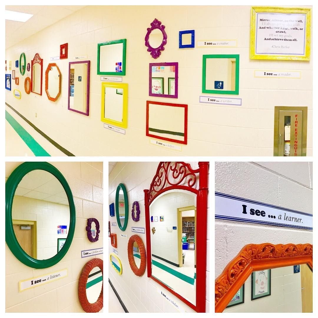 Стенды в коридоре школы