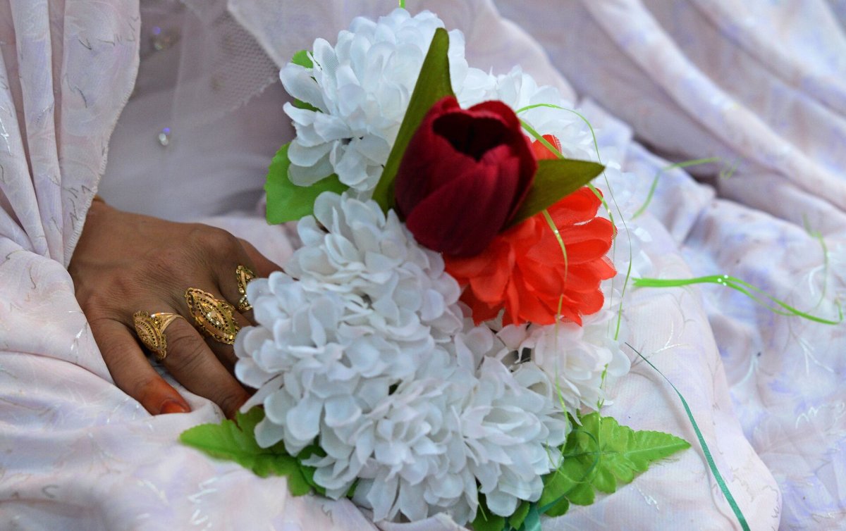 Афганская невеста цветок большая