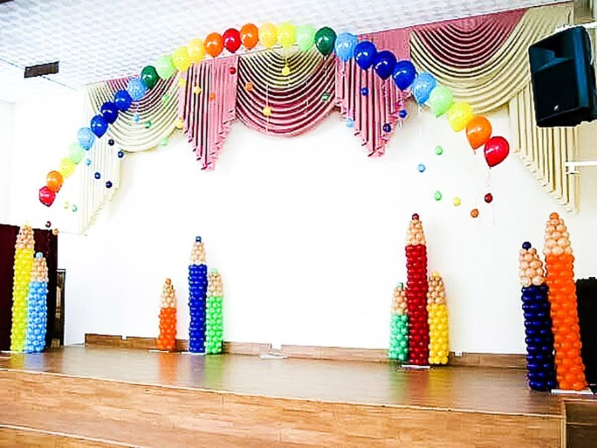 Украшение актового зала на выпускной в детском саду