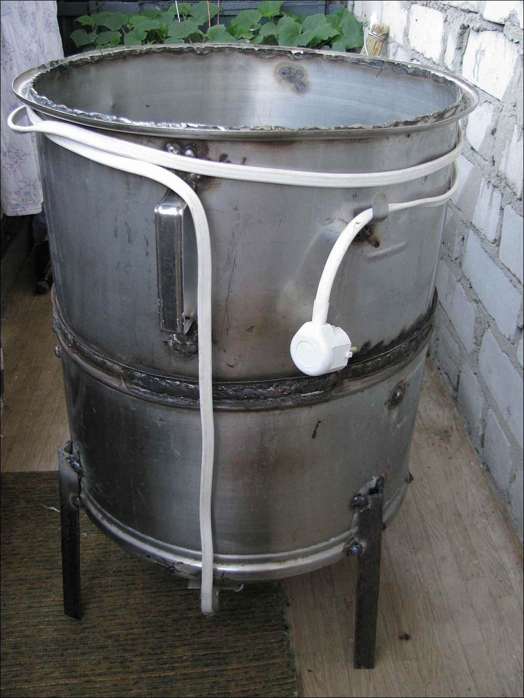 Коптилка горячего копчения из бака стиральной машинки