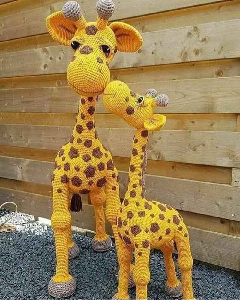 Игрушки амигуруми Жираф