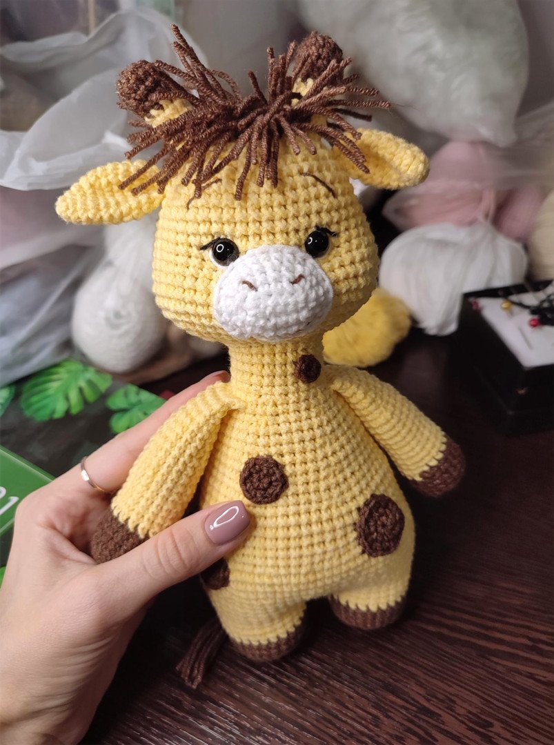 Жирафик амигуруми