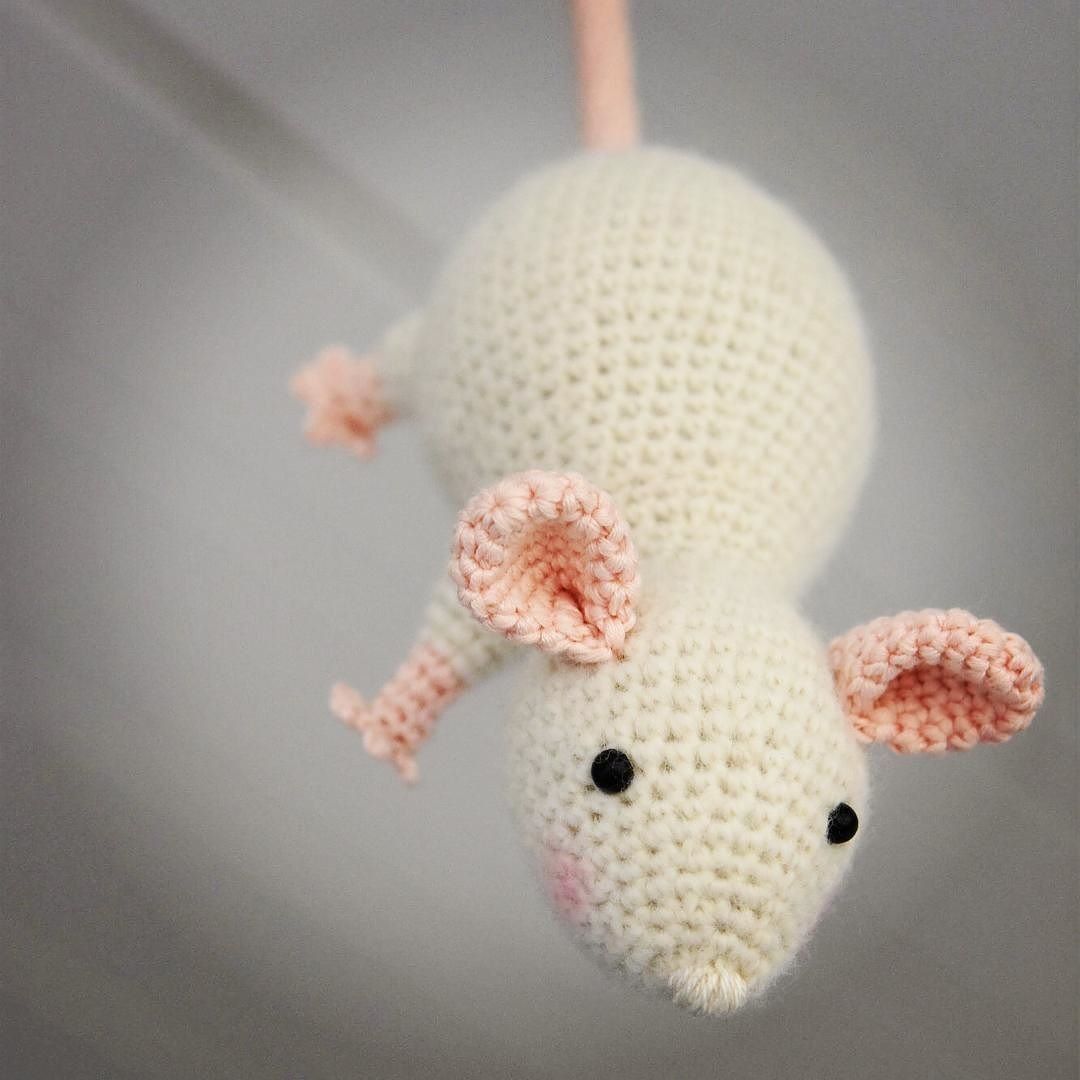 Амигуруми мышка