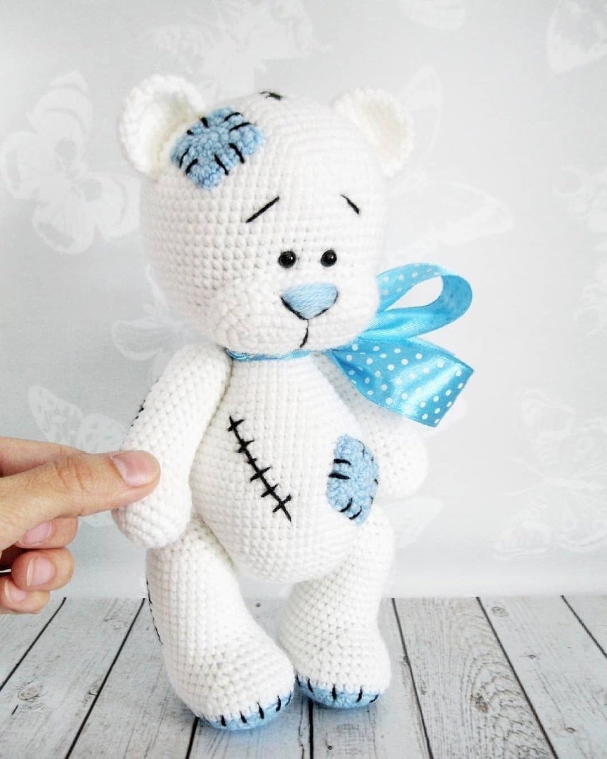 Белый мишка крючком амигуруми