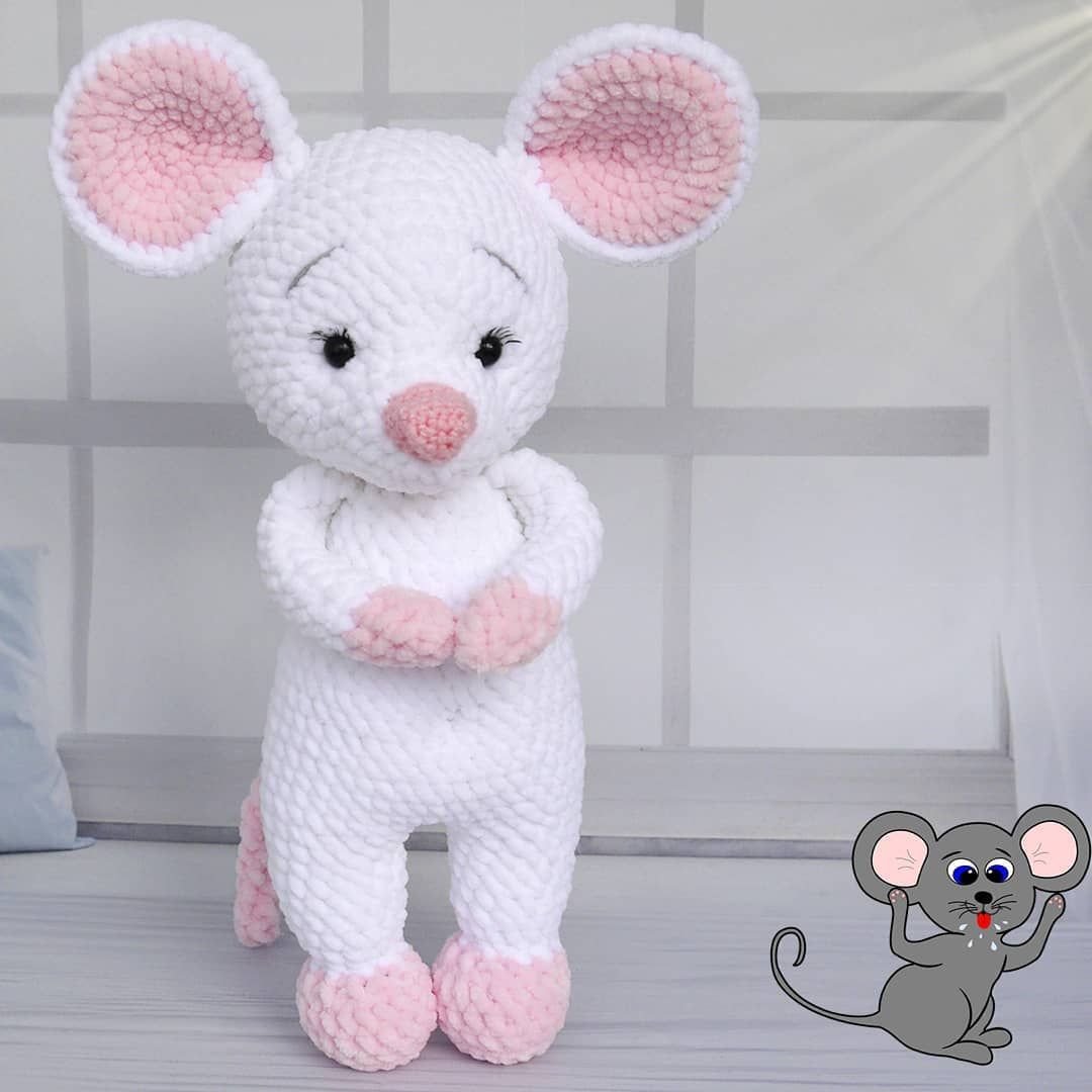 Игрушки из плюшевой пряжи мышка