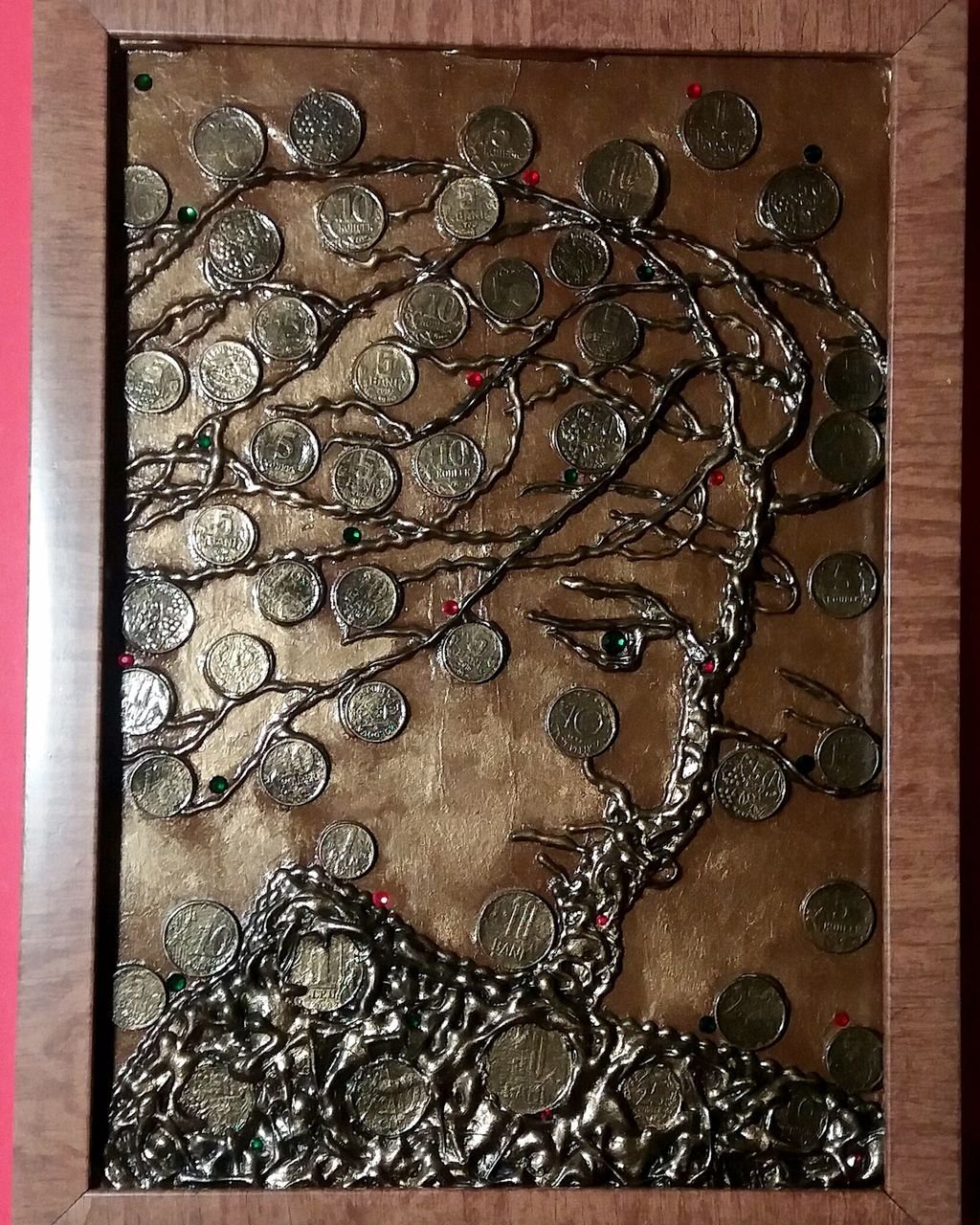 Картины из монет