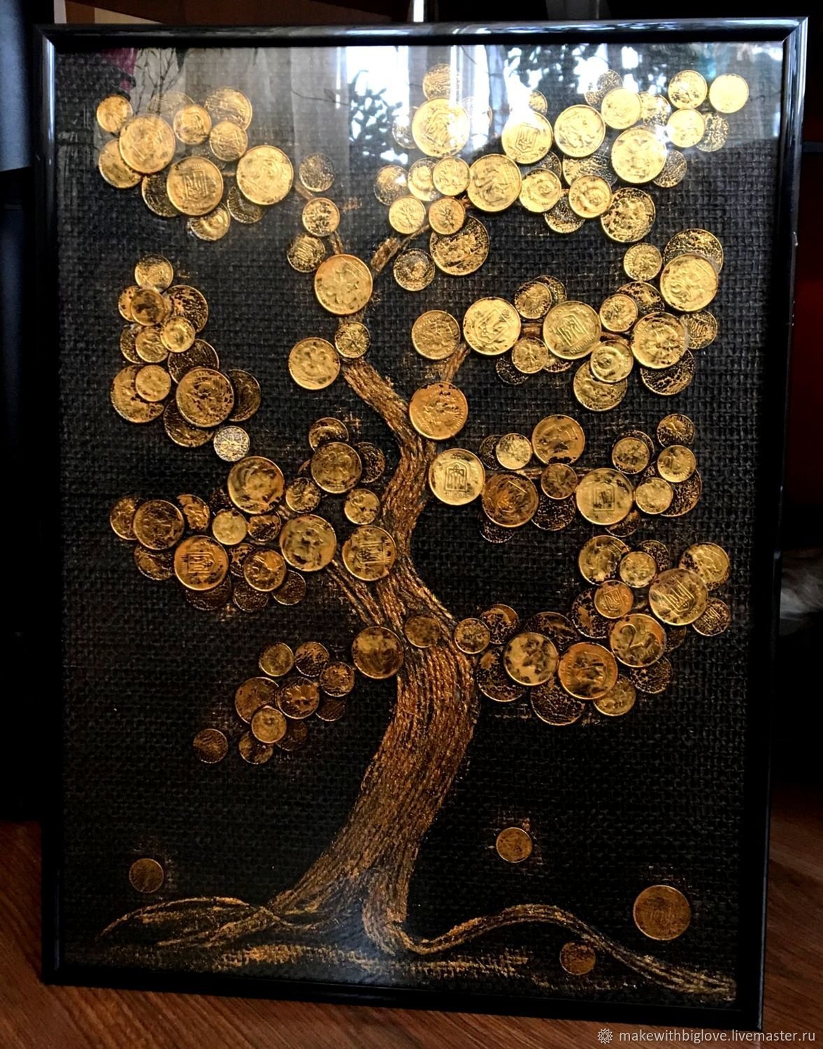 Дерево из монеток