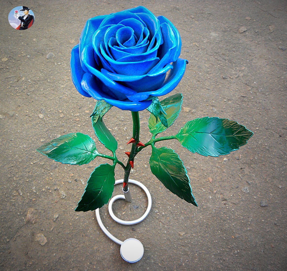 Цветы из железа