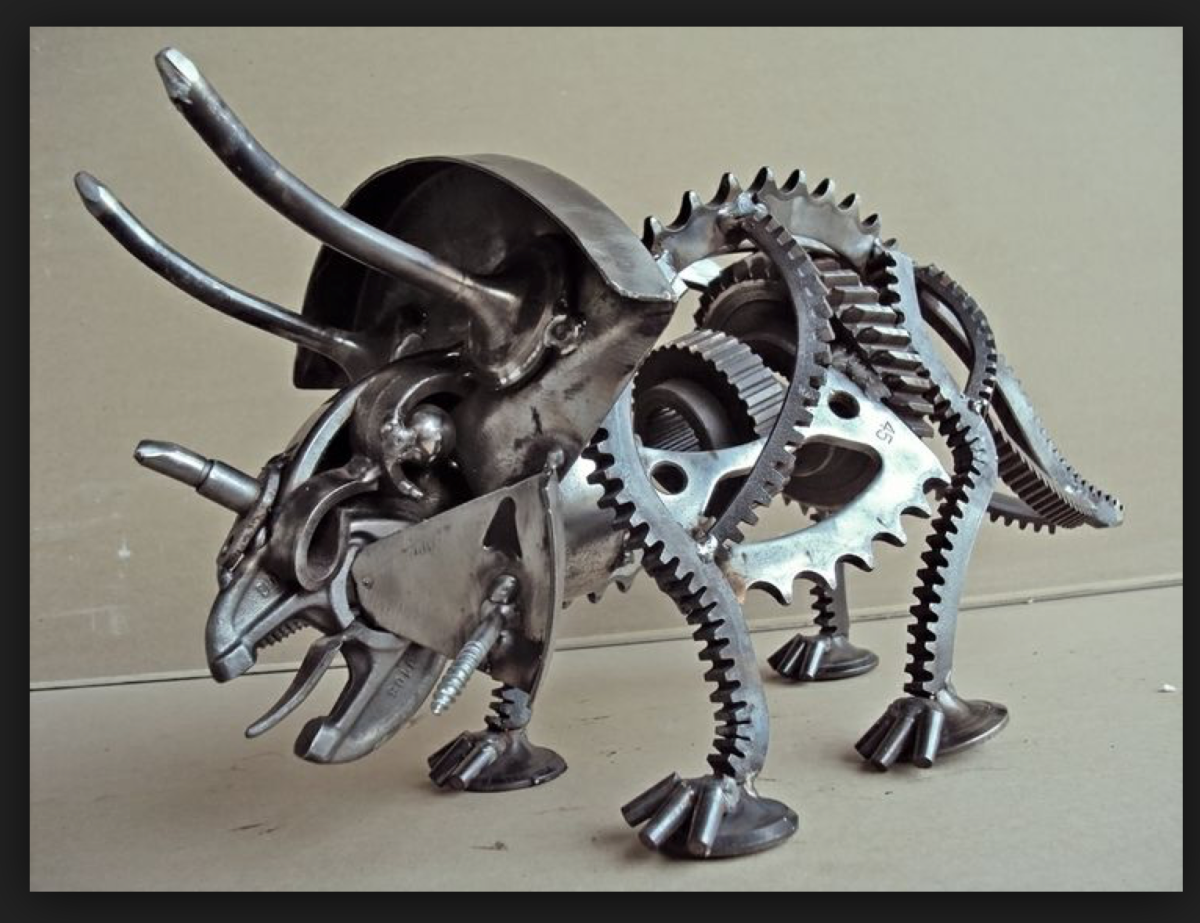 Необычные изделия из металла