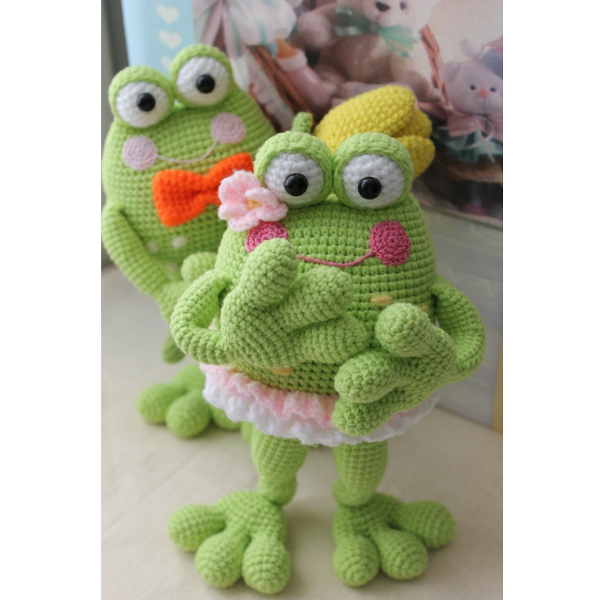 Вязаная лягушка крючком