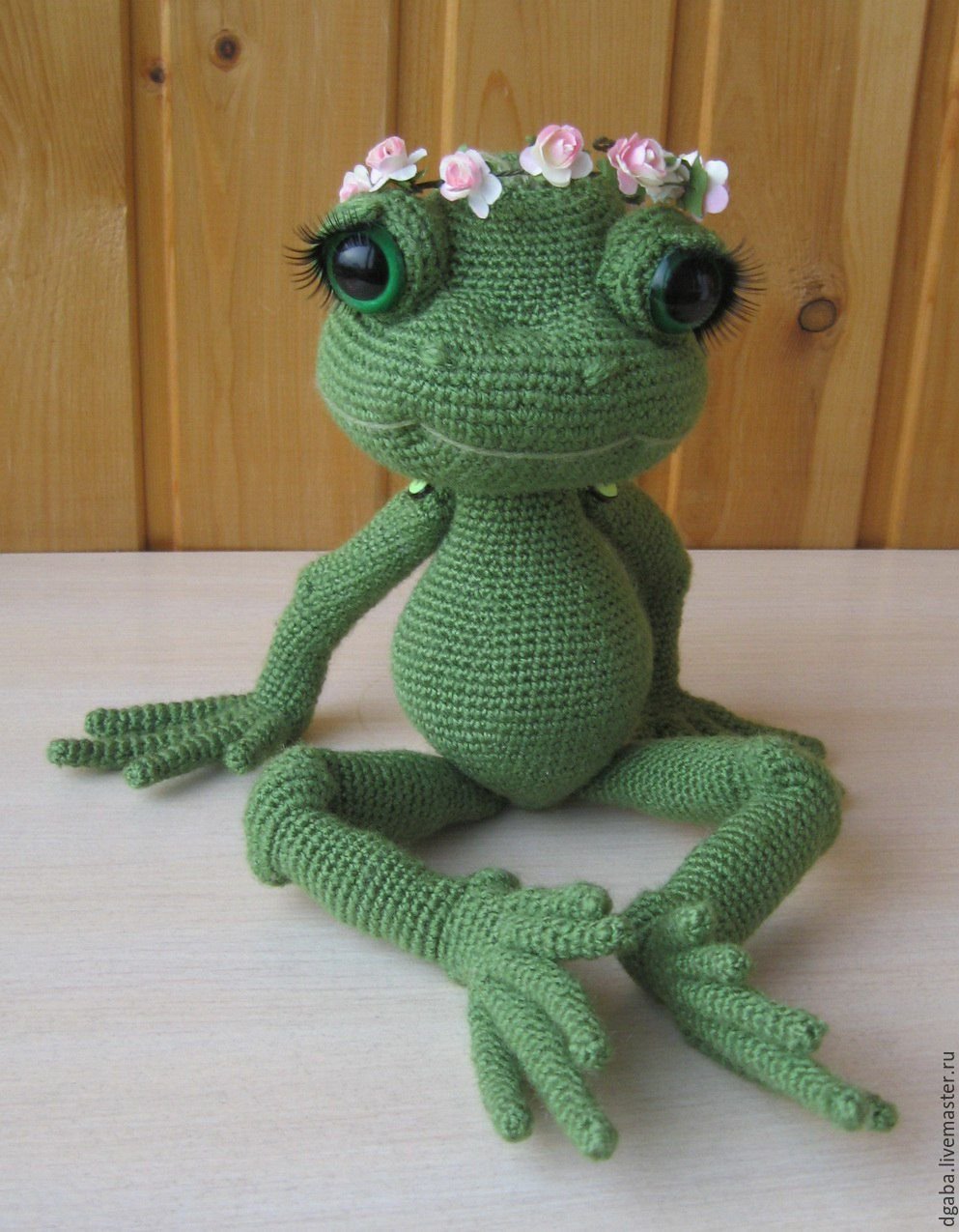 Игрушка лягушка крючком