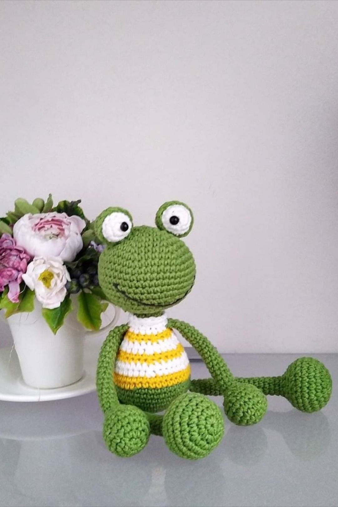 Амигуруми лягушка крючком от Виктории часть 2