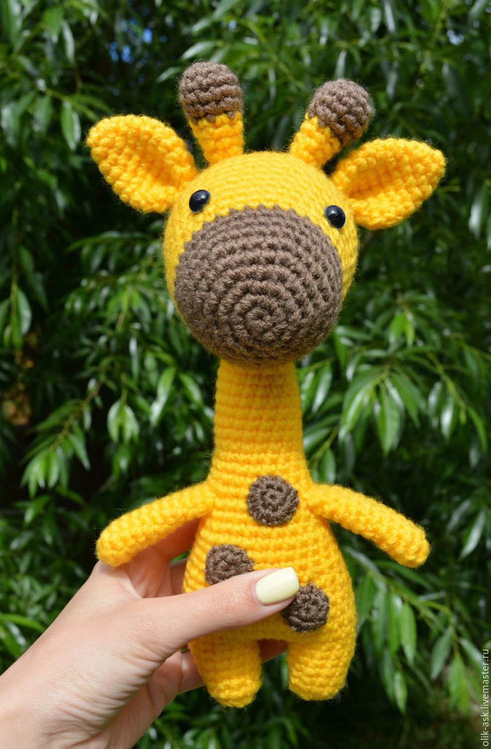 Вязаный Жираф крючком амигуруми