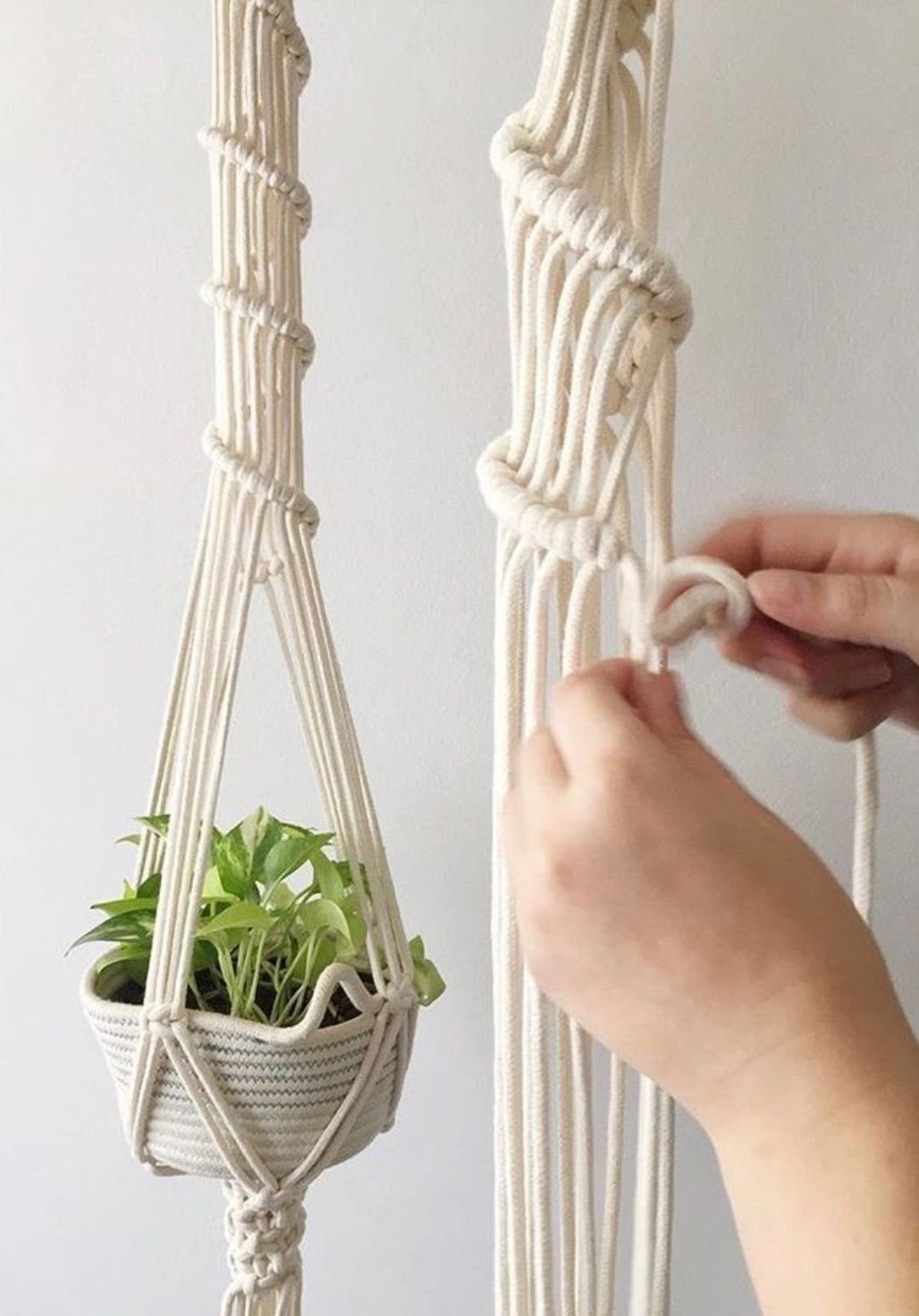 Цветочное кашпо макраме