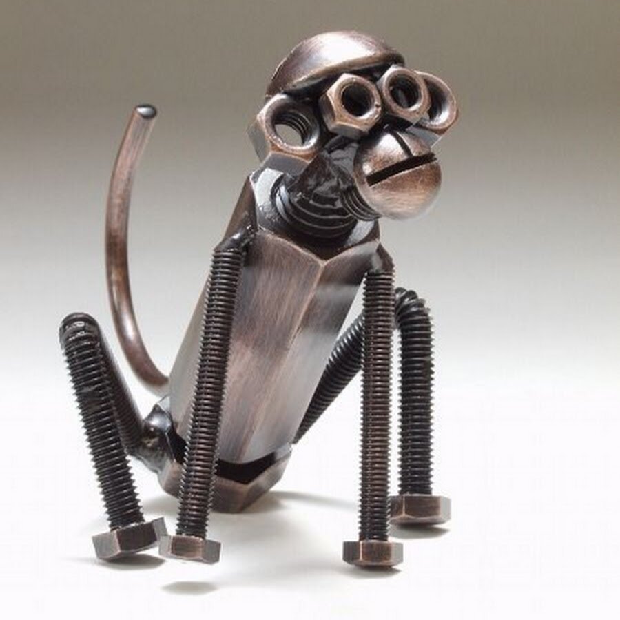 Фигурки из болтов и гаек