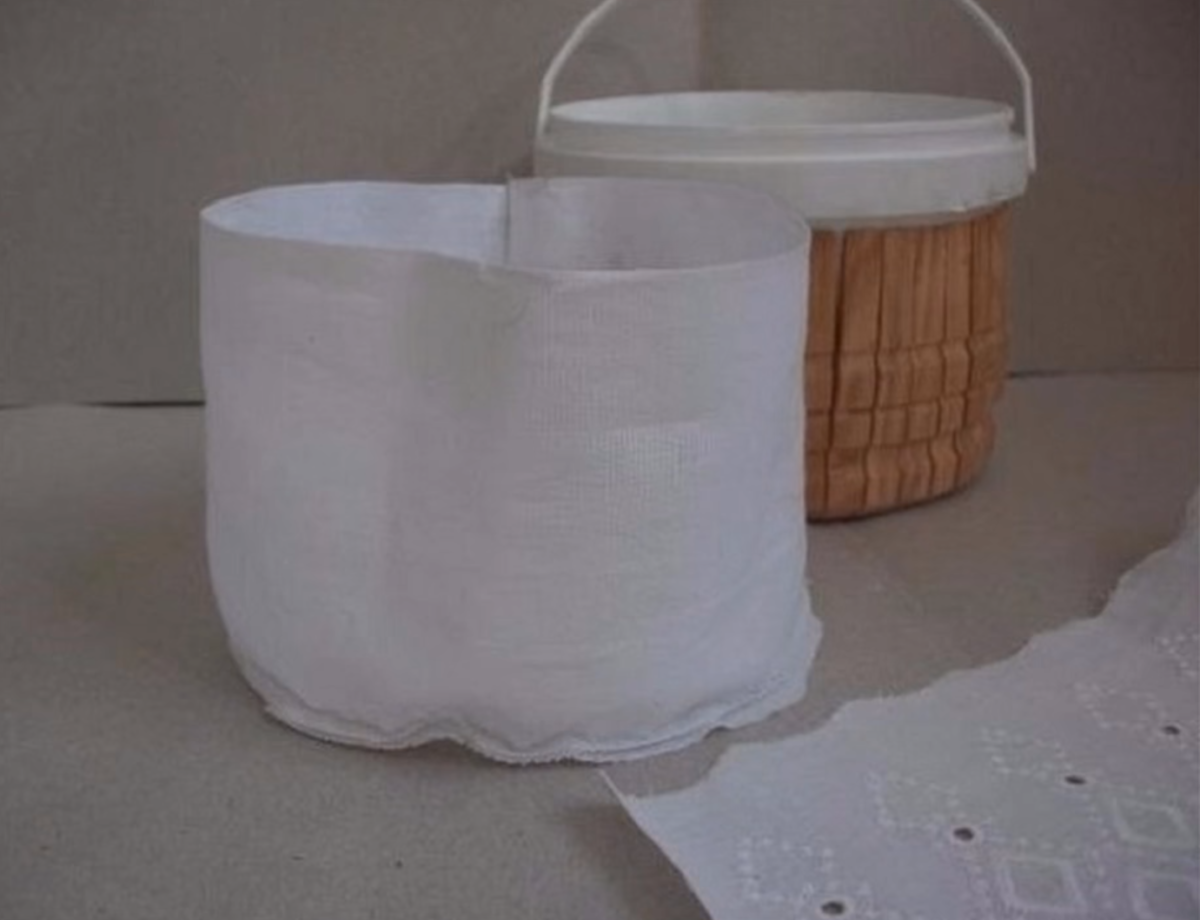 Корзинка из пластикового ведерка