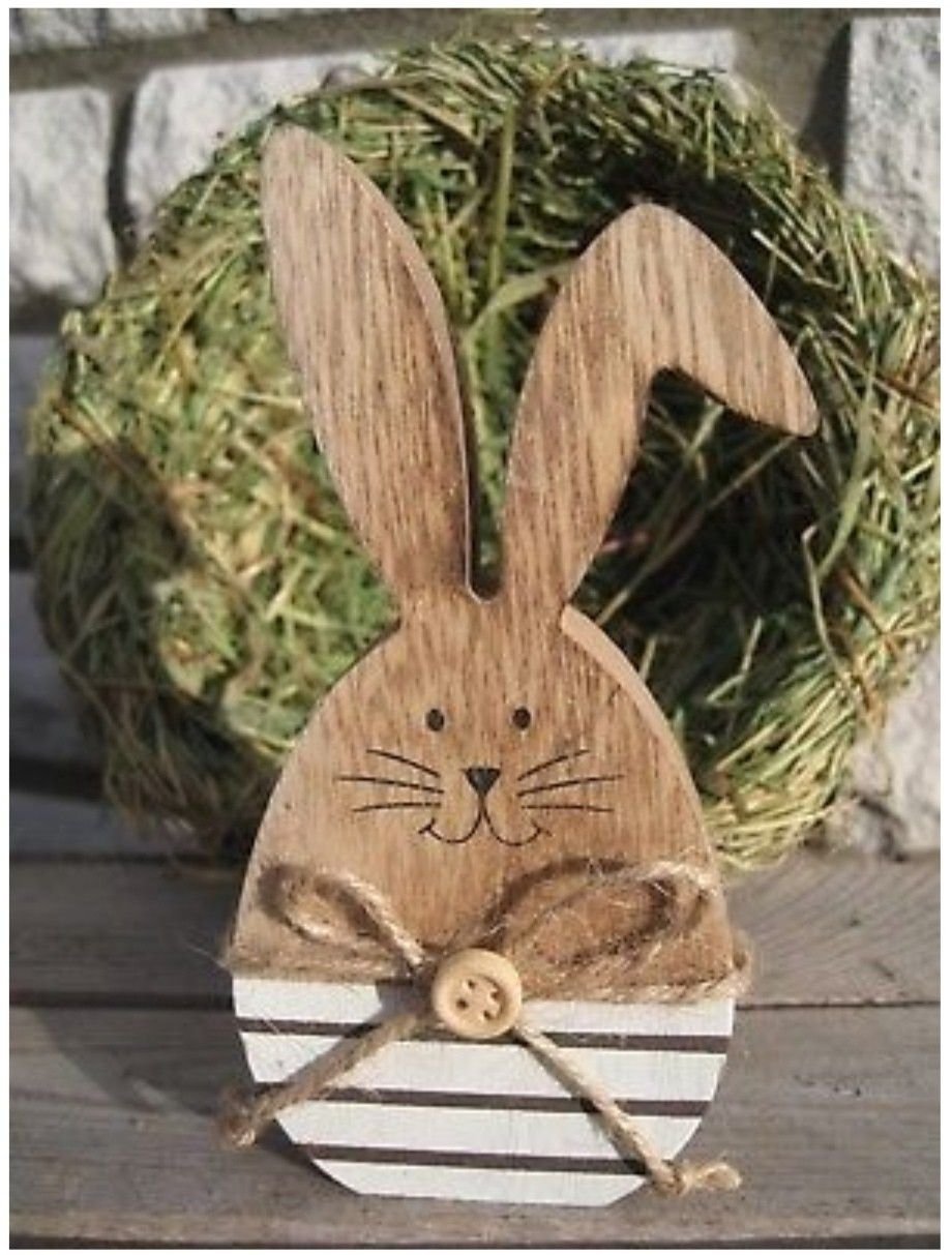 Пасхальный заяц из дерева