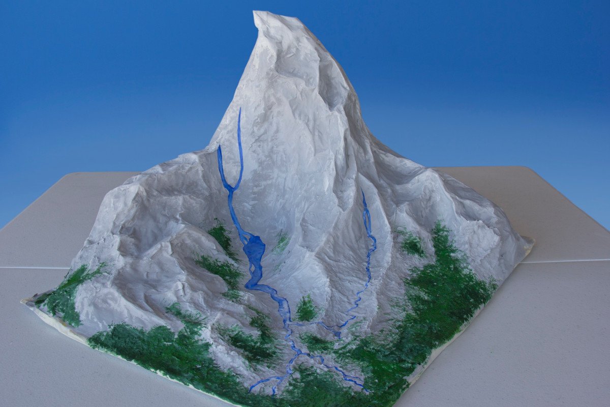 Поделка горы