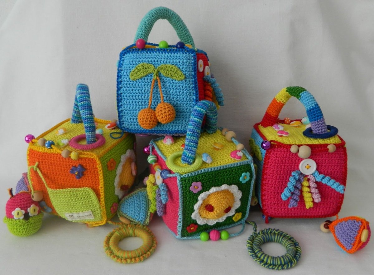 Развивающие игрушки крючком