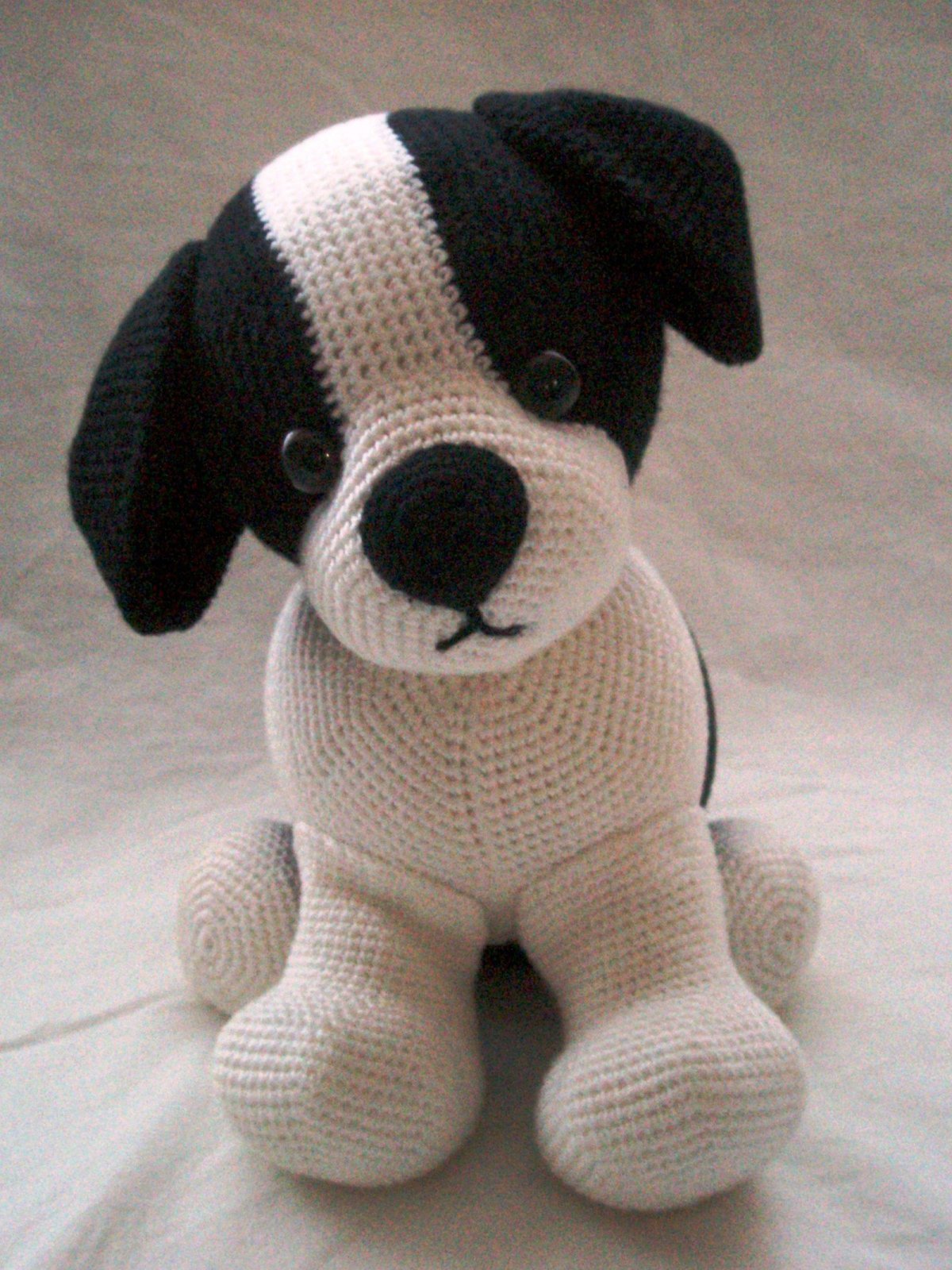 Собачка Элвис амигуруми