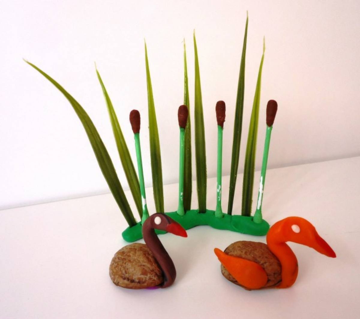 Поделки из грецких скорлупок с детьми