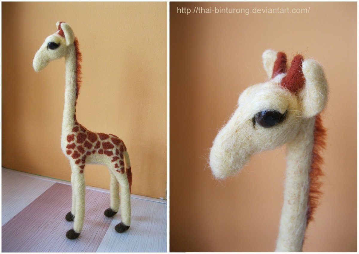 Валяный Жираф из шерсти
