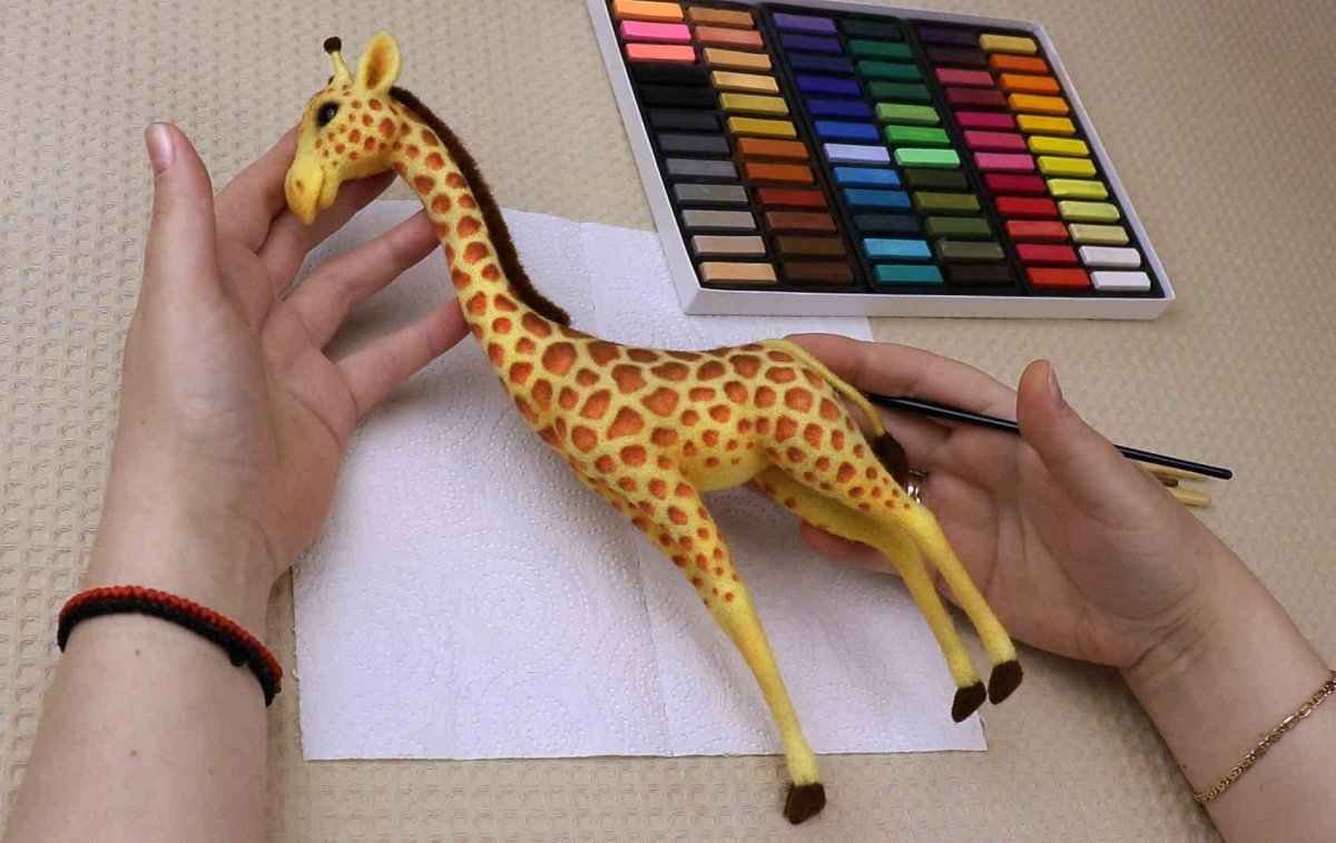 Валяный Жираф