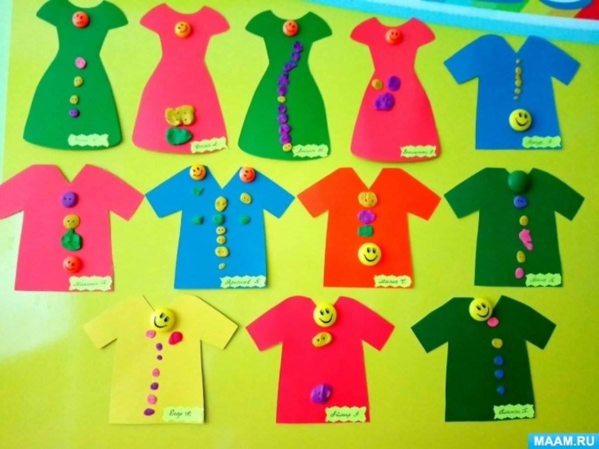 Лепка пуговицы для платья в младшей группе