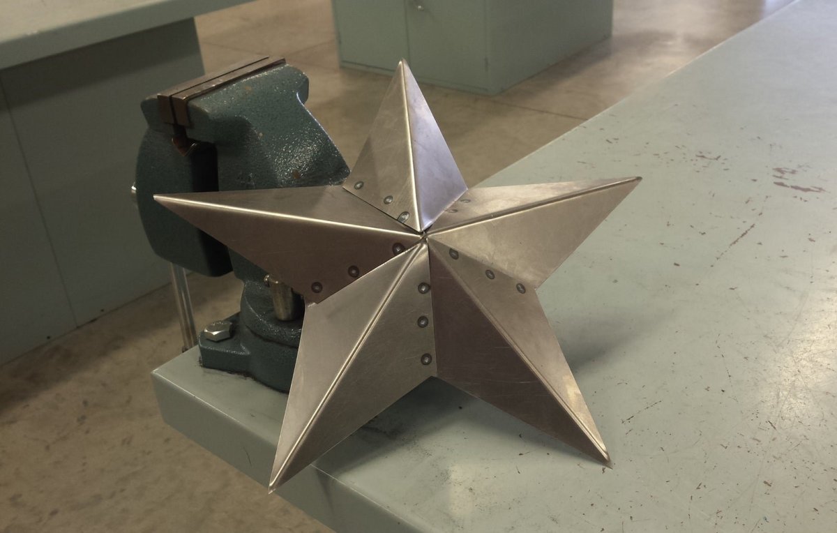 Звезды из листового металла