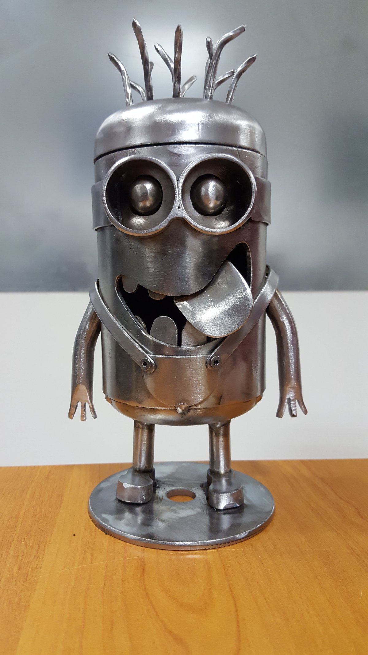 Сувениры из металлолома