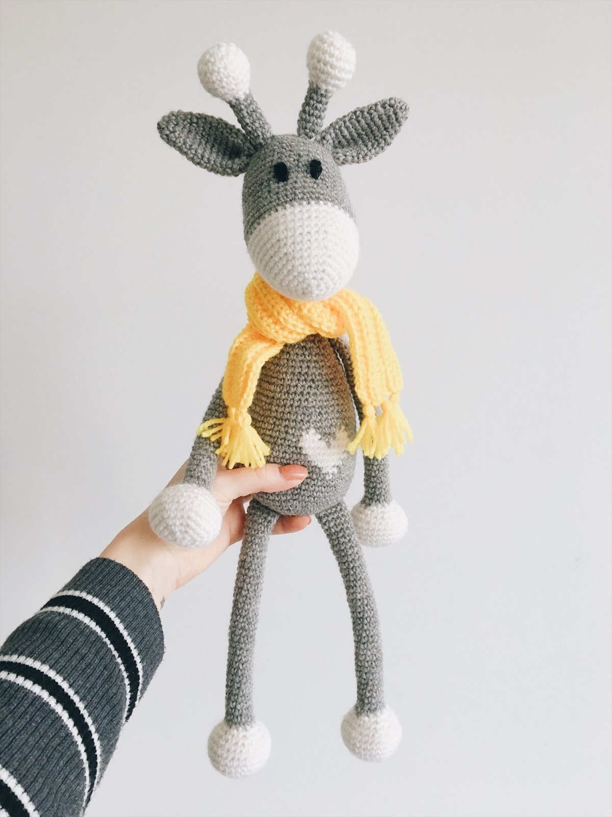 Жираф Джеральд амигуруми