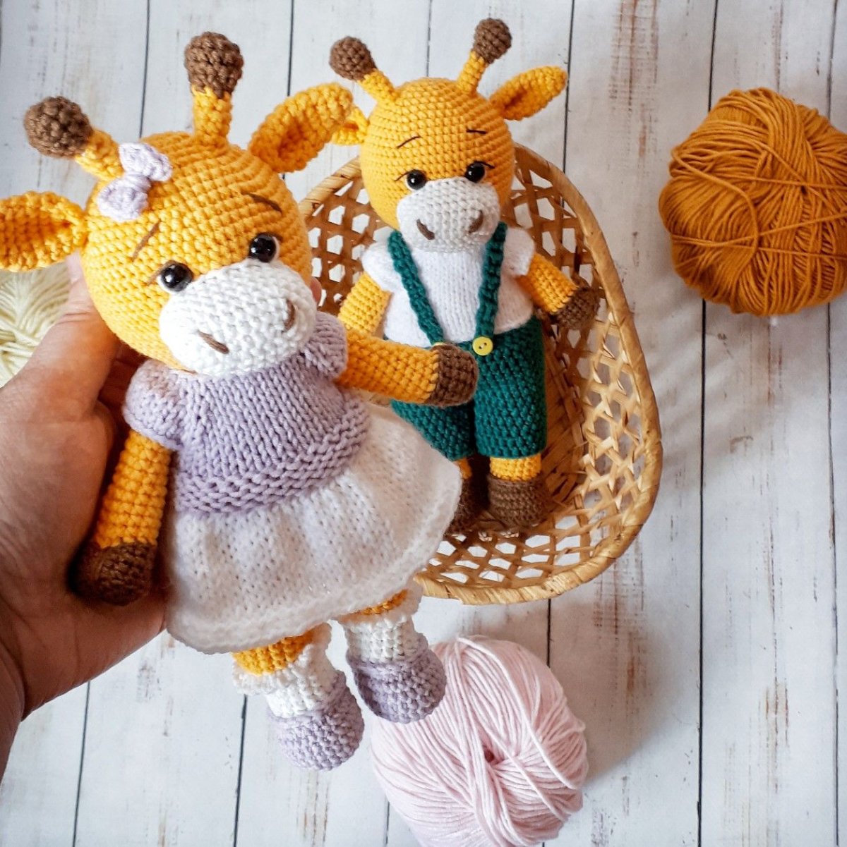 Вязаные Жирафики