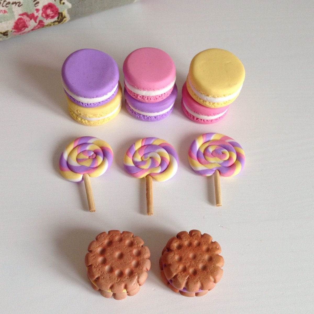 Лепка сладостей из полимерной глины