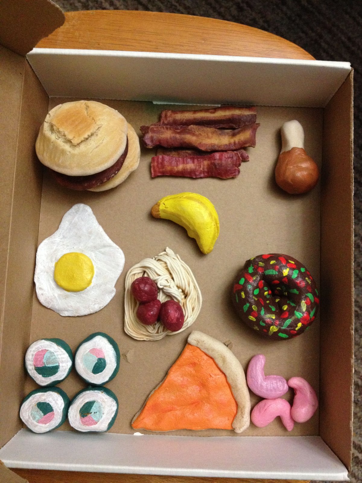 Лепка из пластилина еда