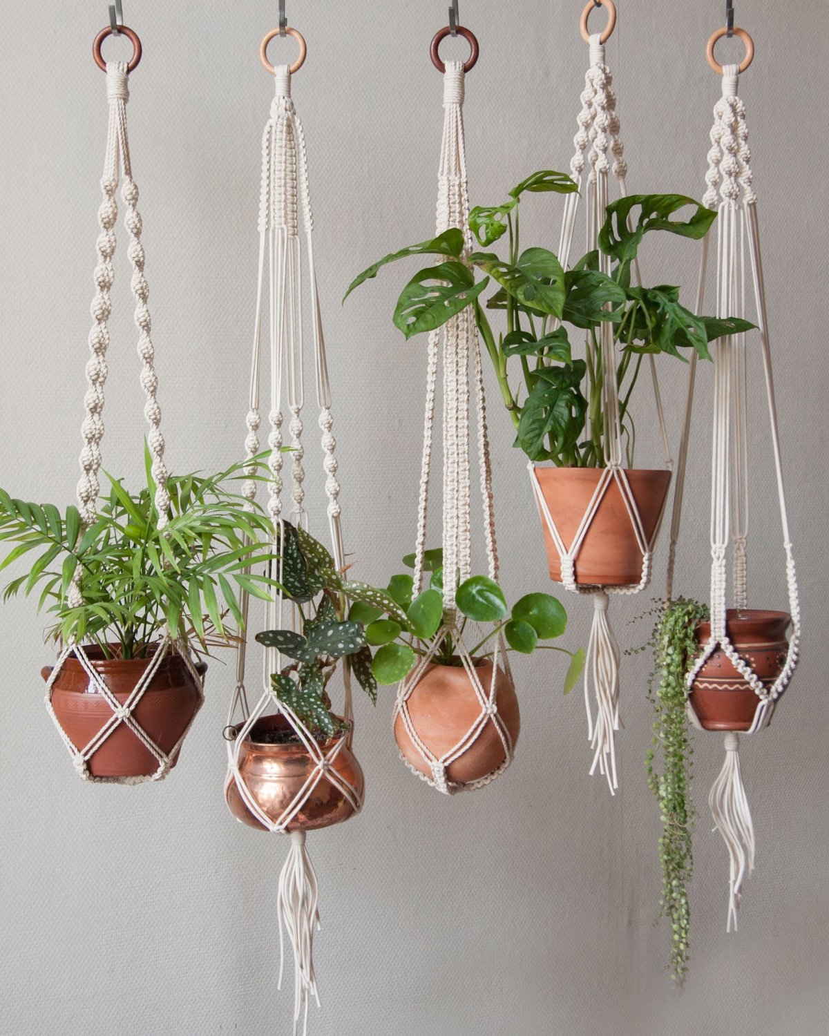 Кашпо для цветов подвесное макраме