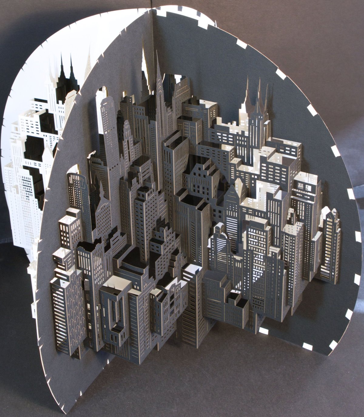 Бумажная архитектура Рафаэль