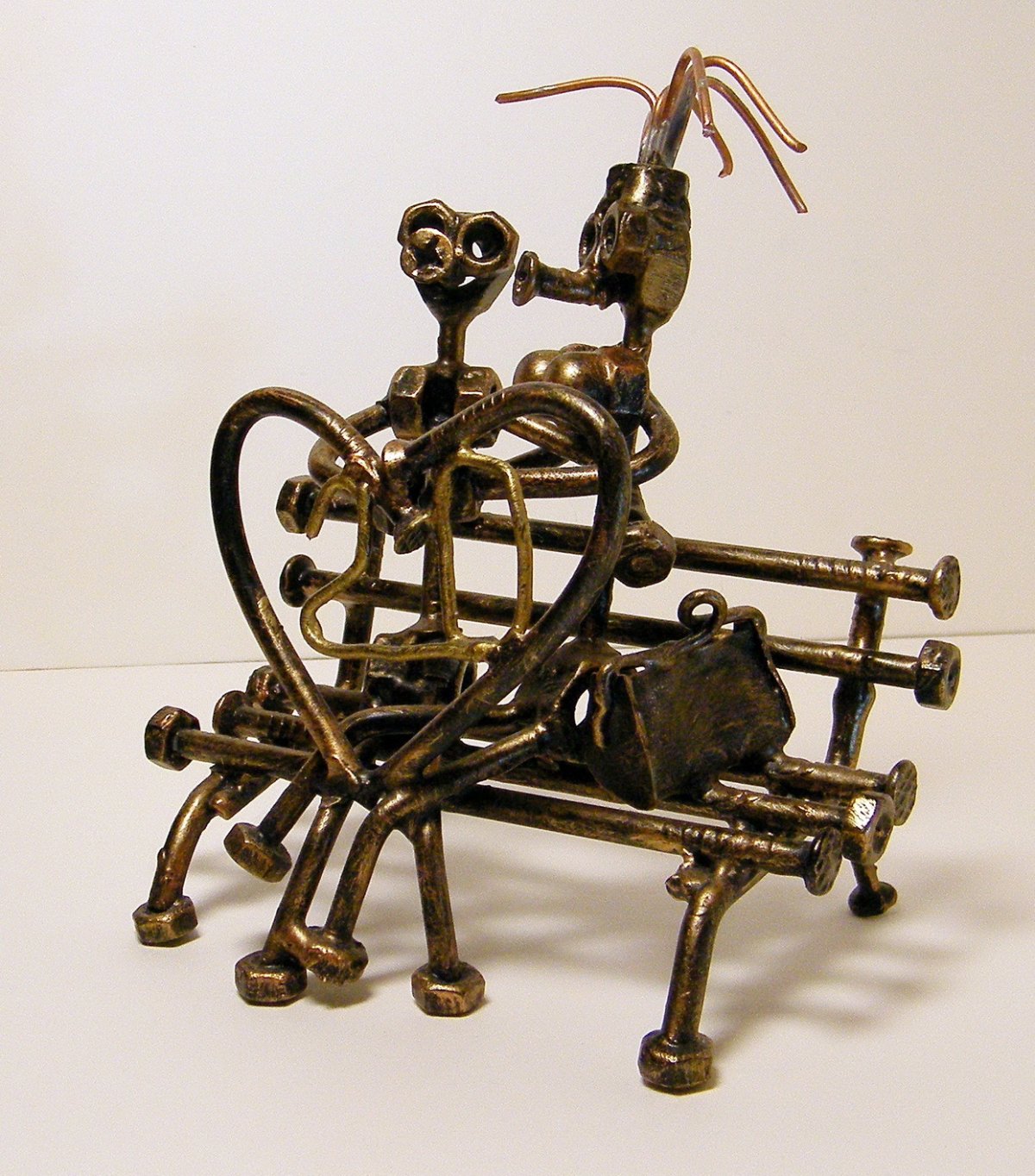 Сувениры из гаек и болтов своими