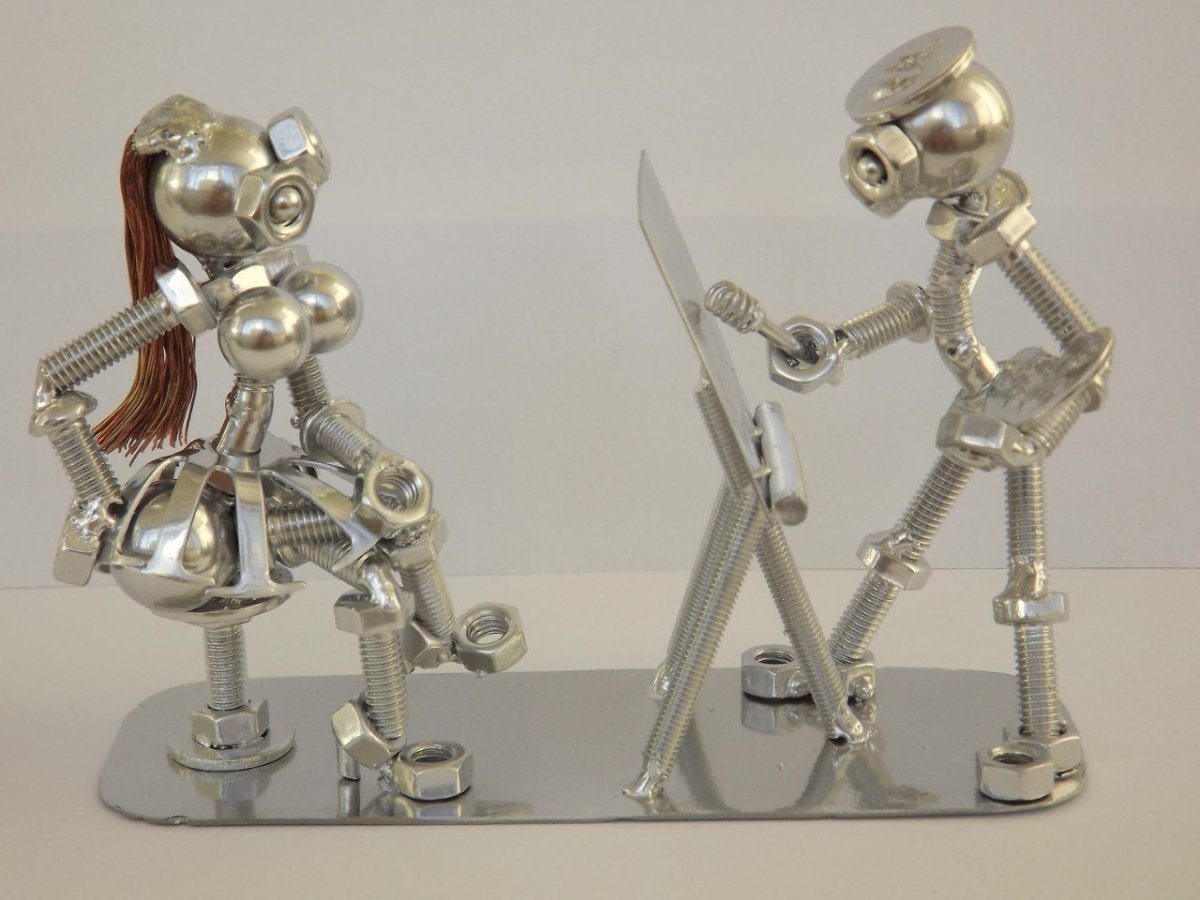 Фигурки из болтов и гаек