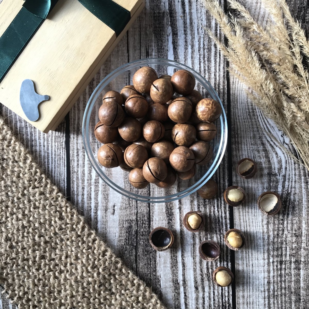 Женский орех еда