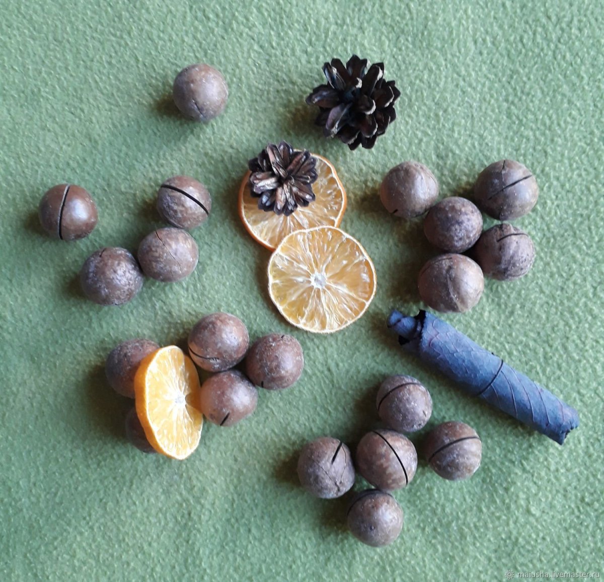 Декор из макадамии