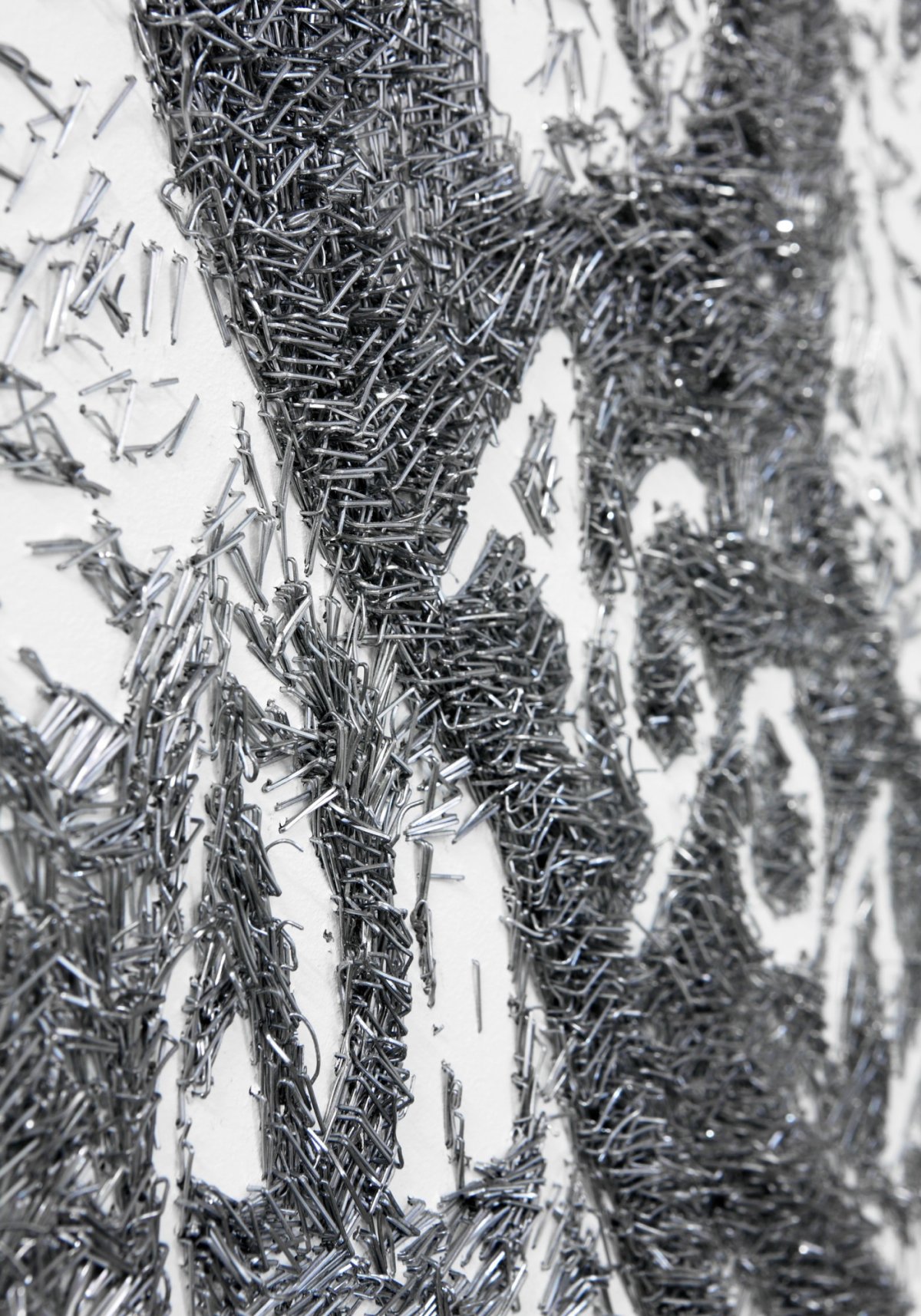 Картина из скоб