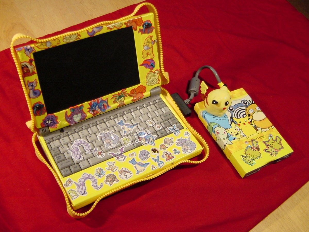 Ноутбук из картона