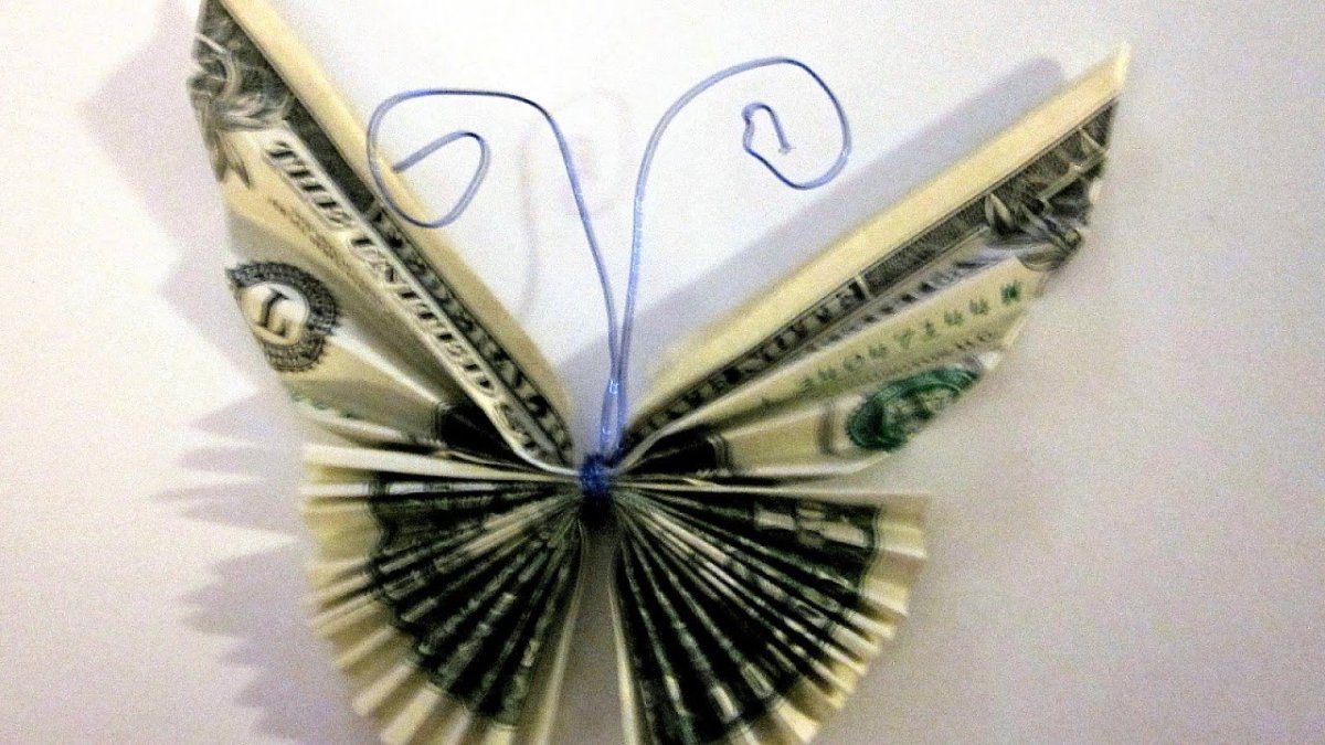 Денежная бабочка