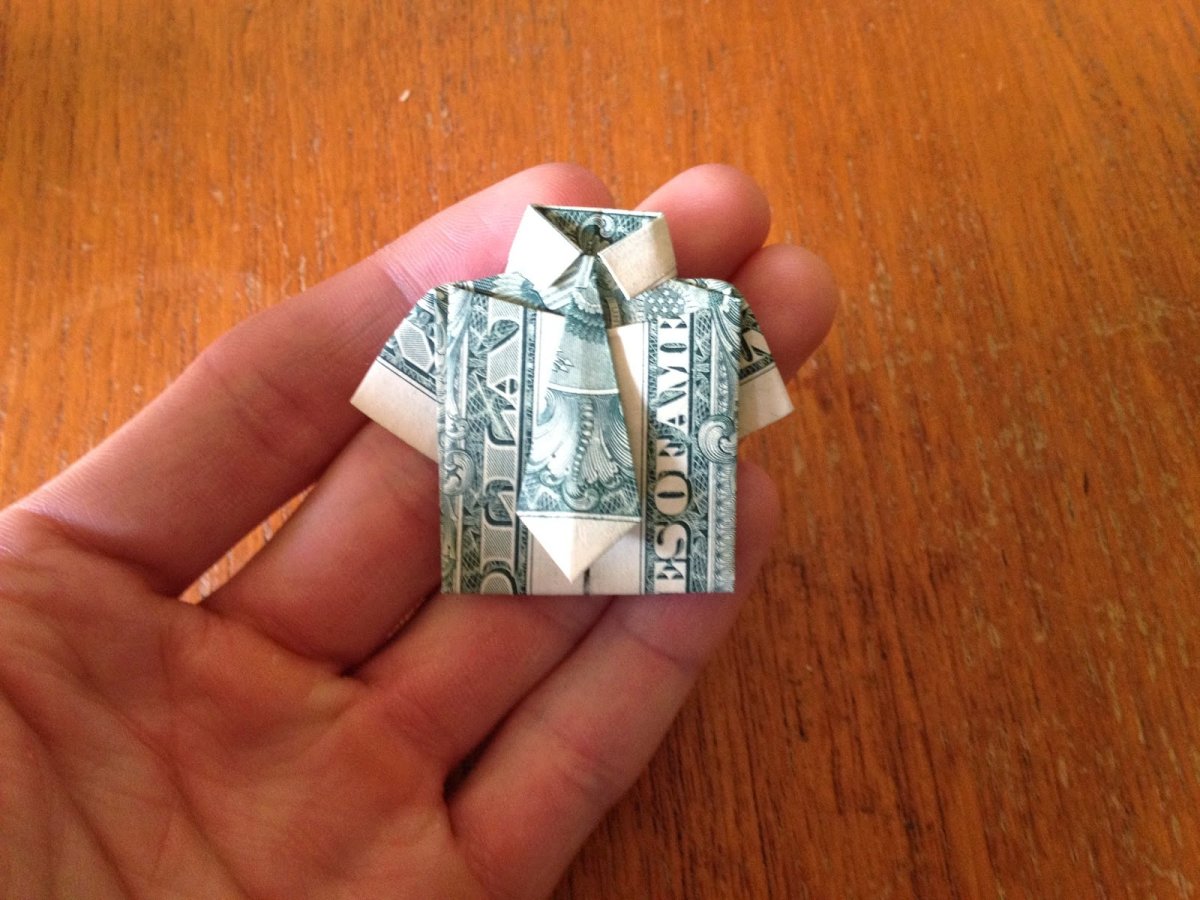 Рубашка из купюры