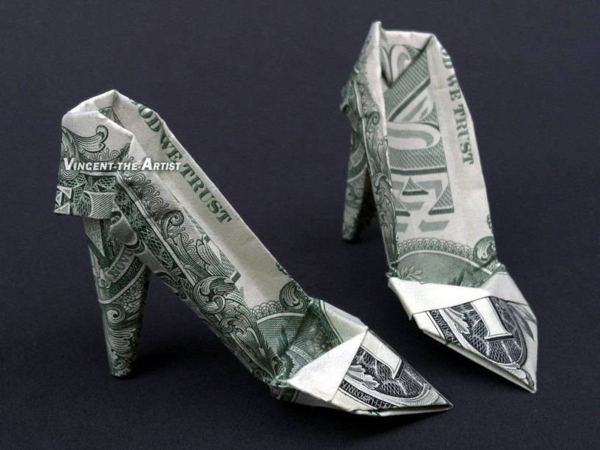 Туфли из купюр