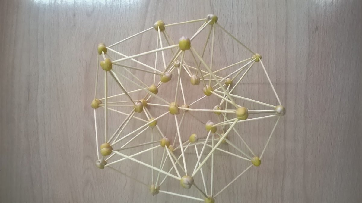 Пластилин и зубочистки