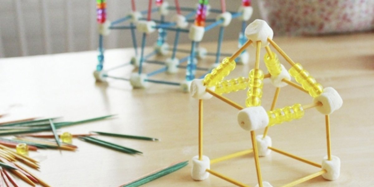 Конструктор из пластилина и зубочисток