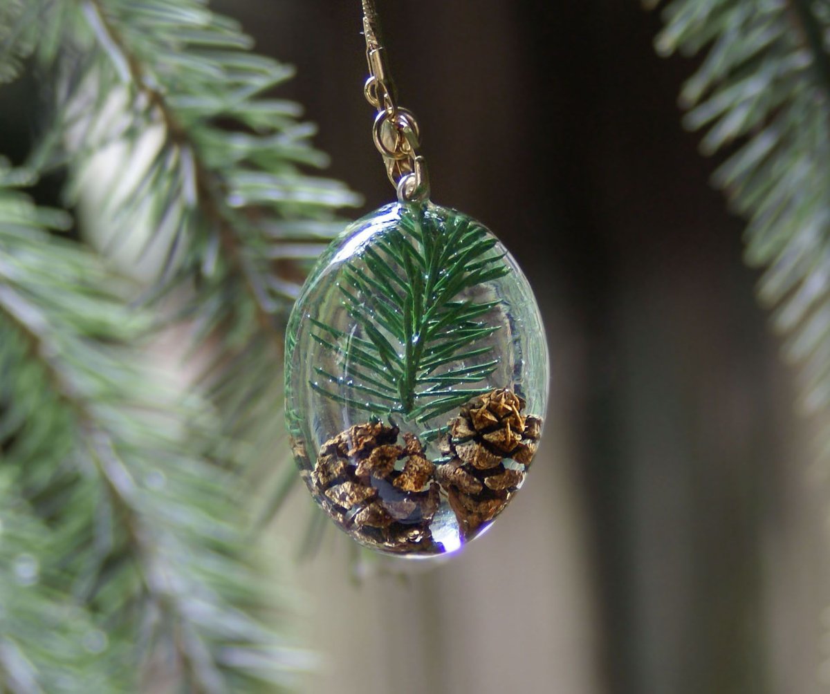 Елочные игрушки из эпоксидной смолы