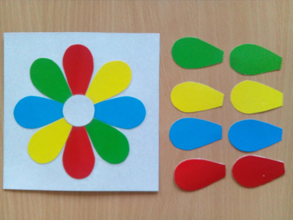 Аппликация семицветик