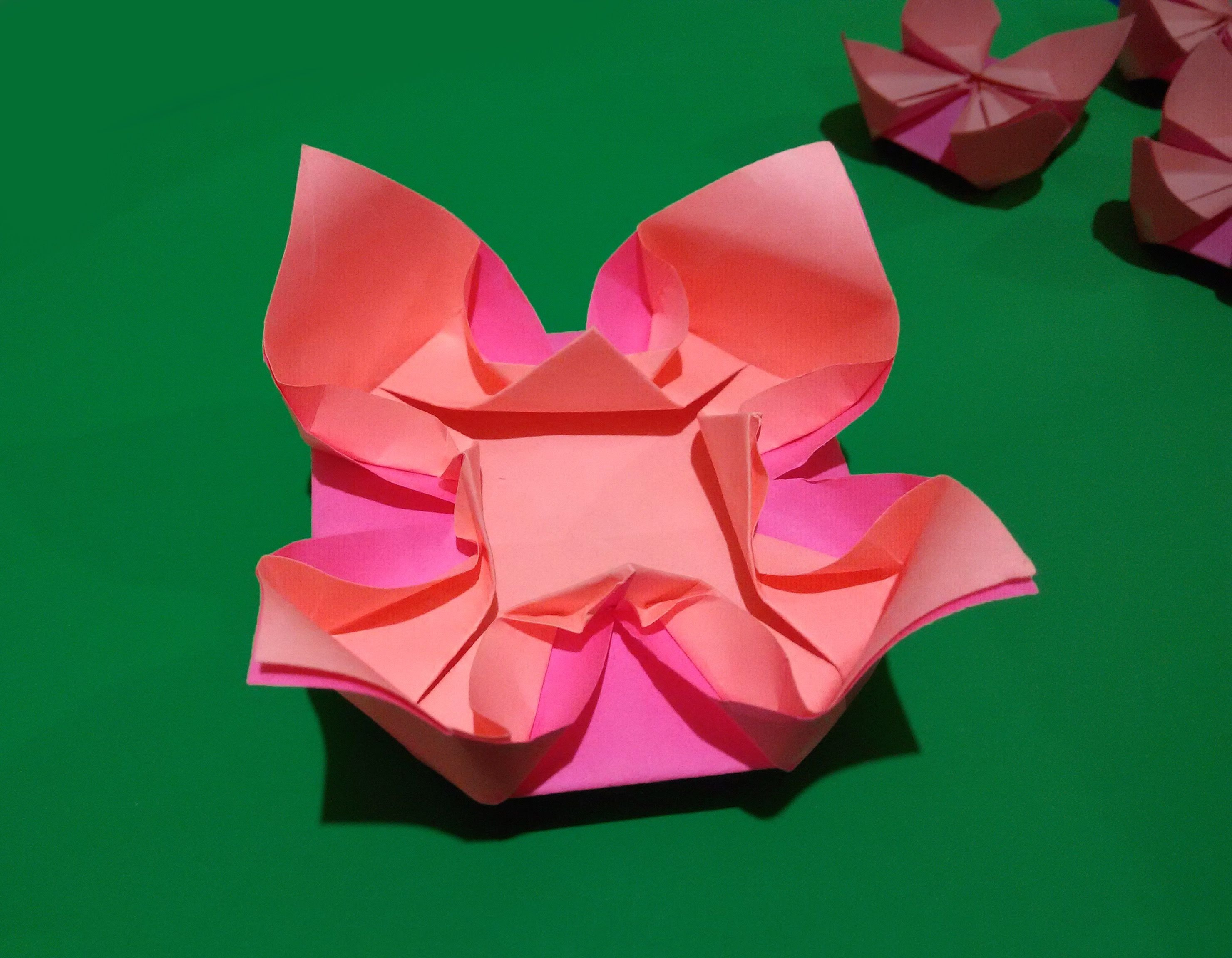 Оригами красивый цветок